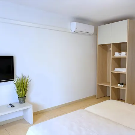 Aparthotel Centric Rentalmar